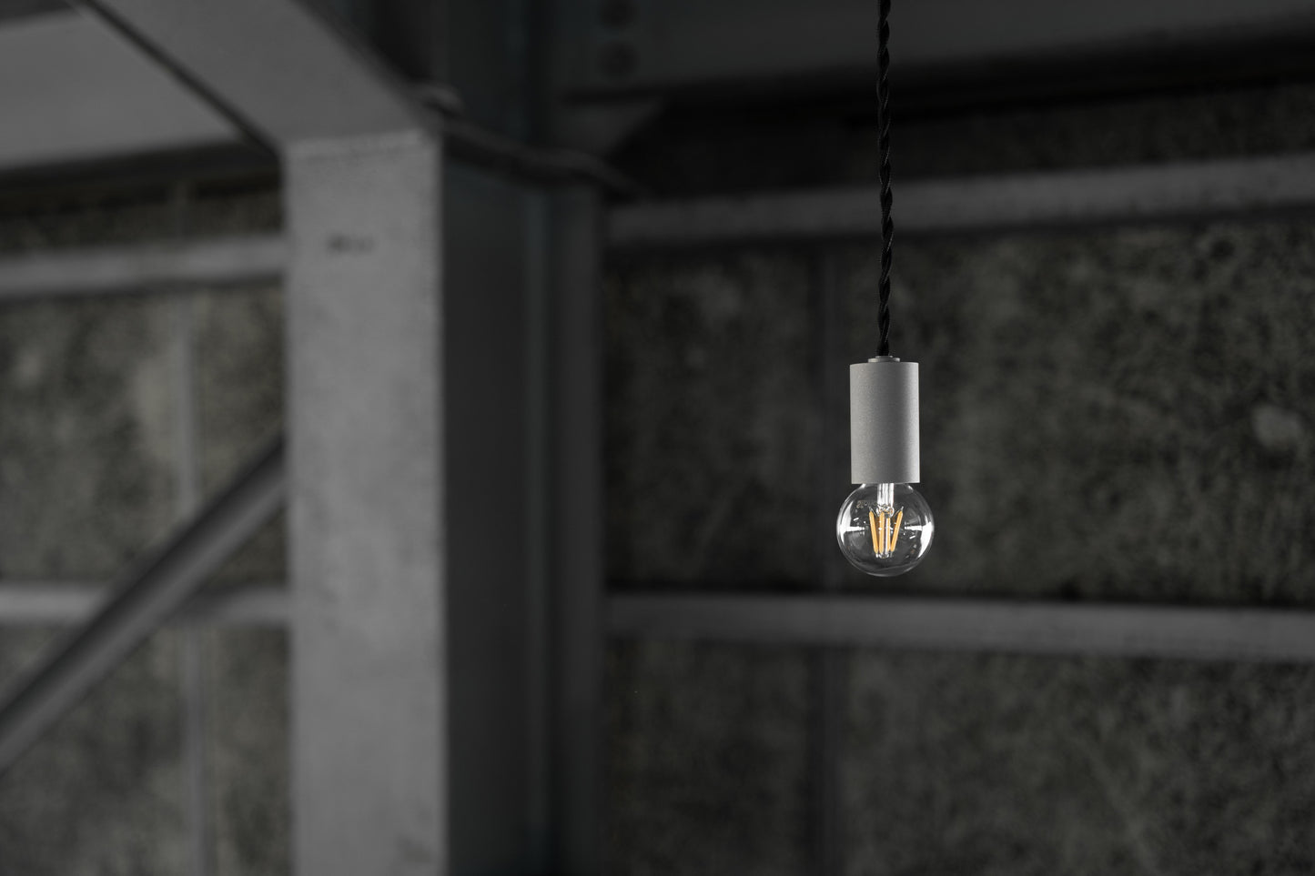 Pendant Light S / L (真鍮灰染め 丸)