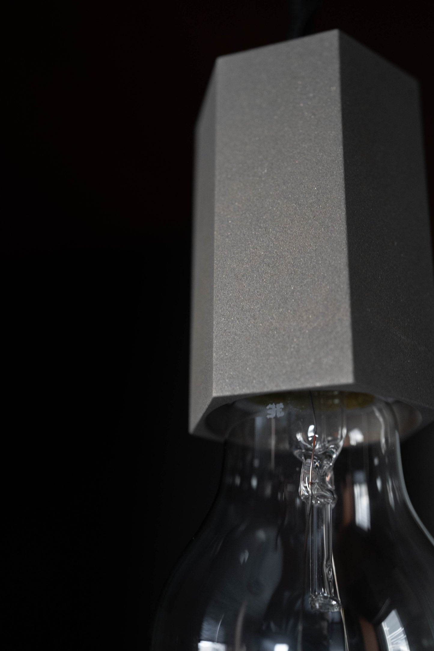 Pendant Light S / L (真鍮灰染め 六角)