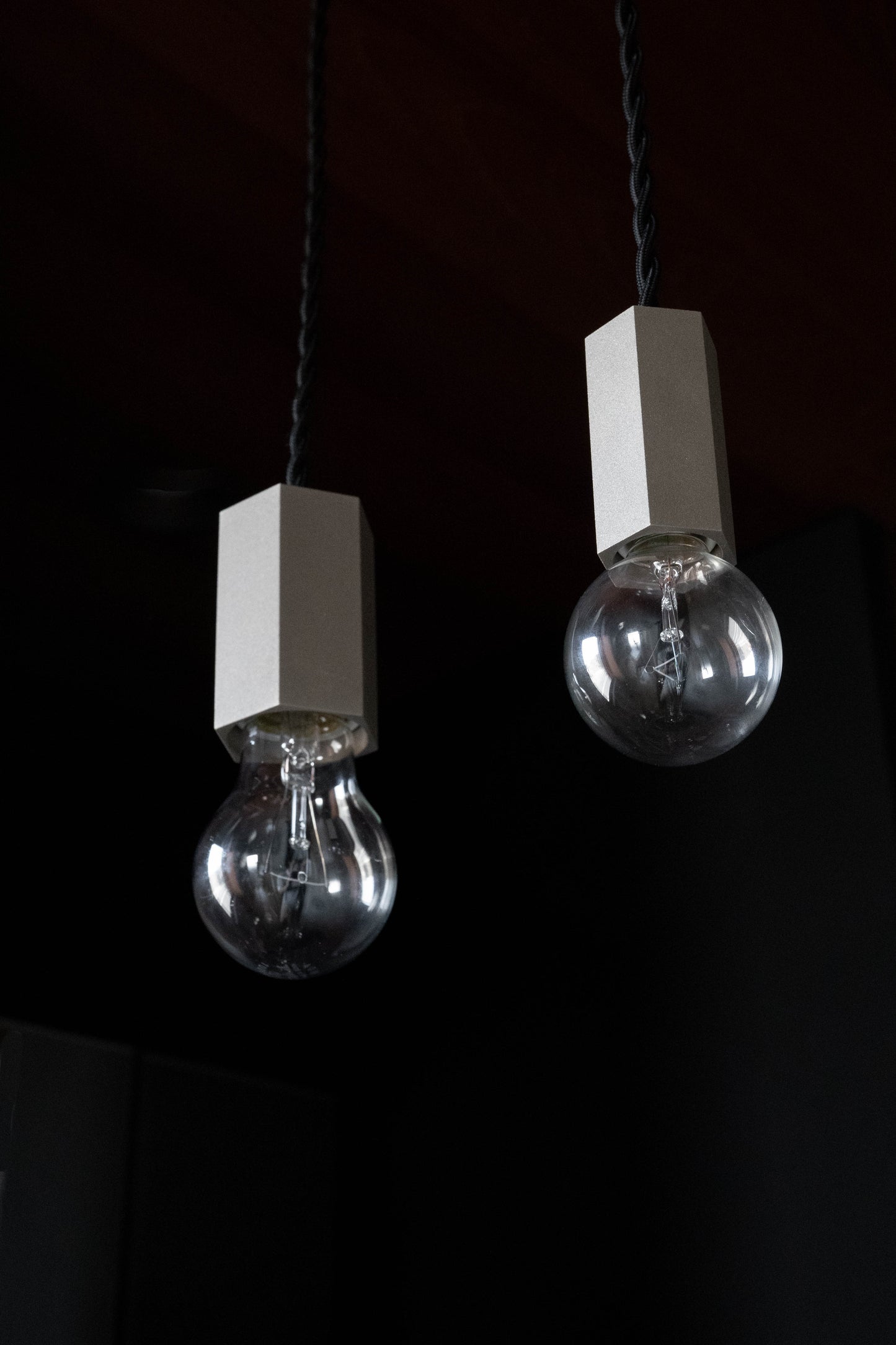 Pendant Light S / L (真鍮灰染め 六角)