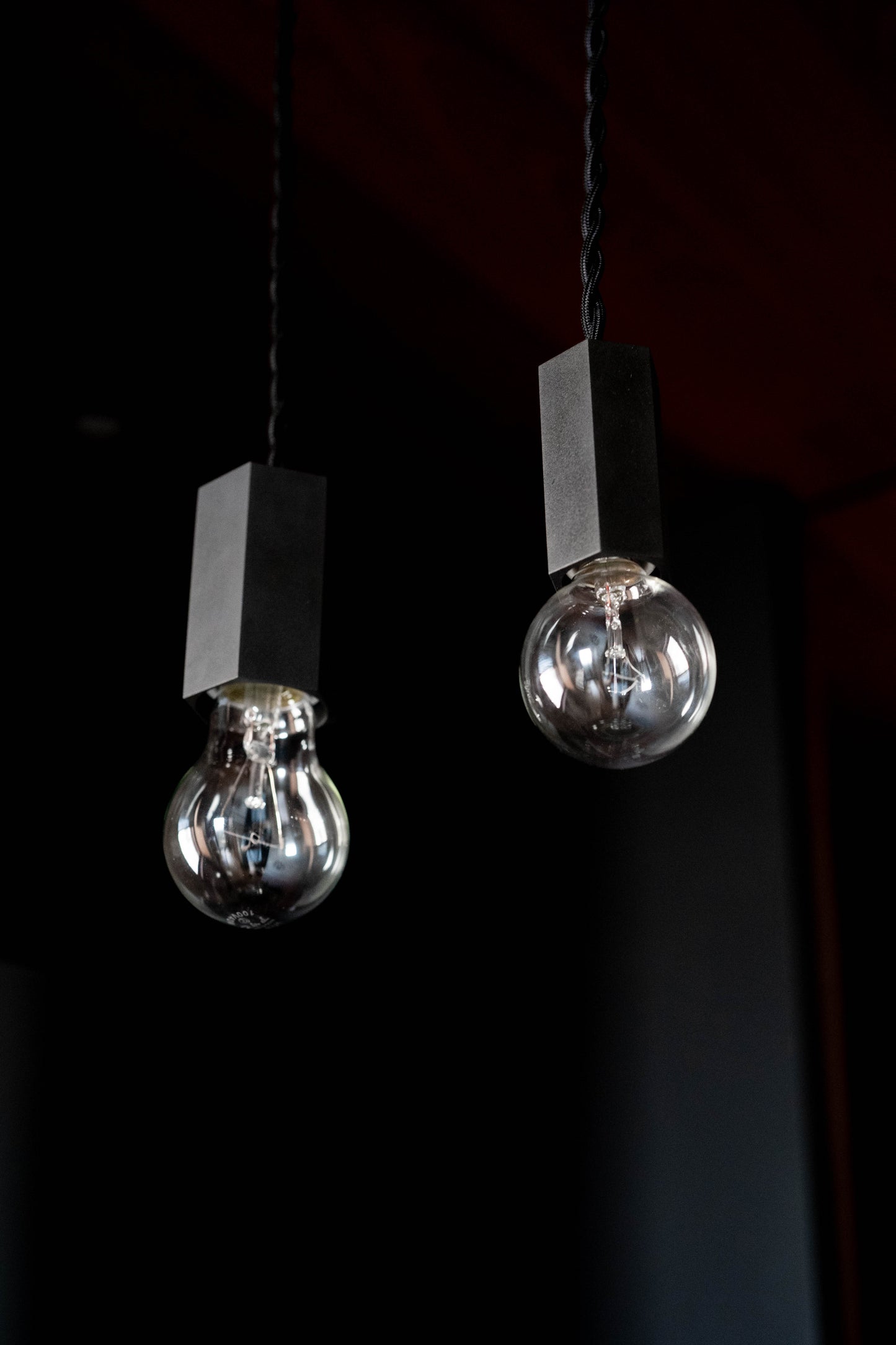 Pendant Light S / L (真鍮黒染め 六角)