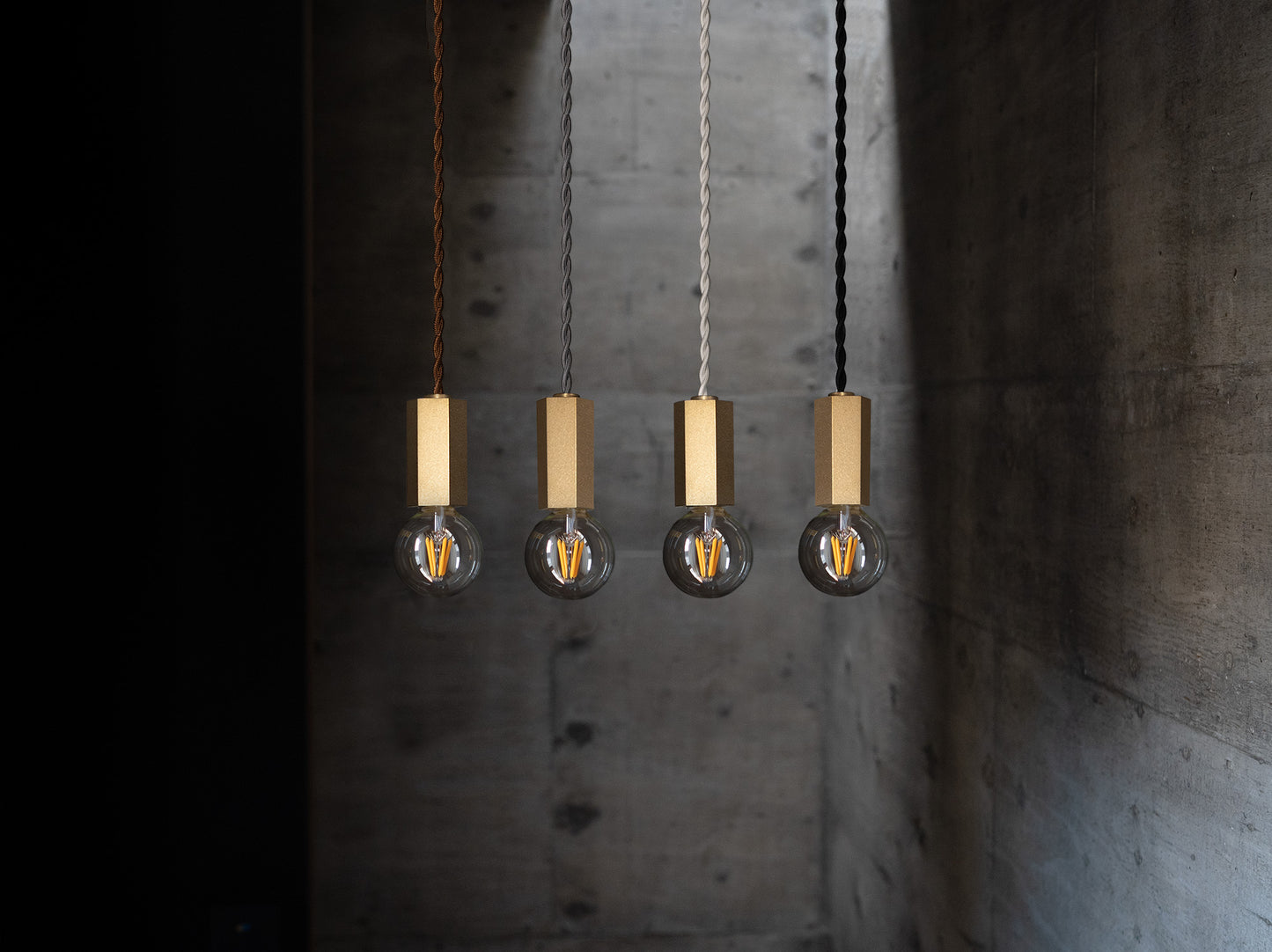 Pendant Light S / L (真鍮灰染め 六角)