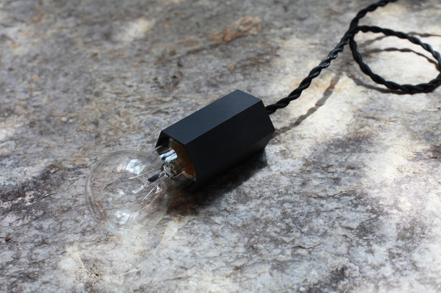 Pendant Light S / L (真鍮黒染め 六角)
